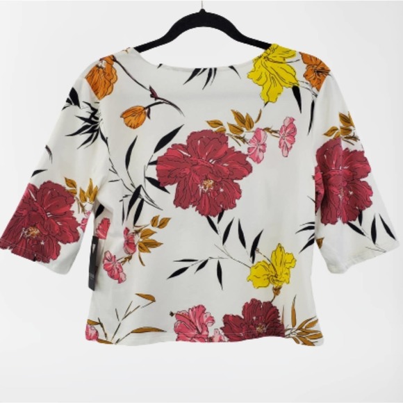 Guess Celina tie front crop top low cut NWT - Picture 3 of 9